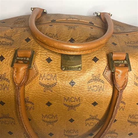 mcm duffle replica